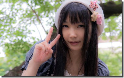 コスプレイヤーレンフリードのおしっことお漏らしのエロ画像 ②