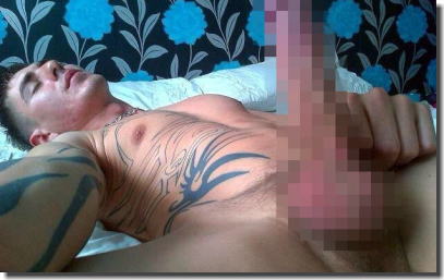 刺青やタトゥーを入れたヤンチャな男達のエロ画像 ③