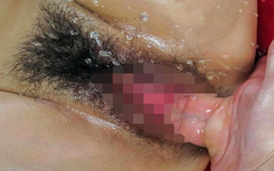 潮吹きしたガチイキ女性のエロ画像 ①