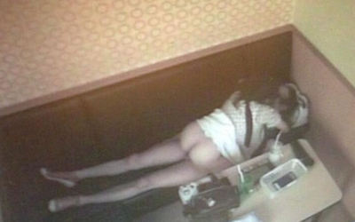 モロにセックス盗撮されてるエロ画像 ④