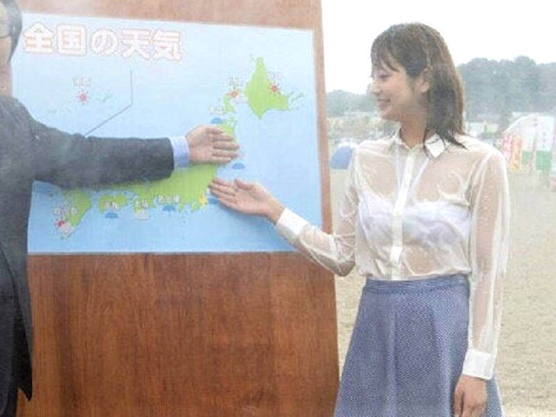シャツが濡れ透けしたエロ画像 