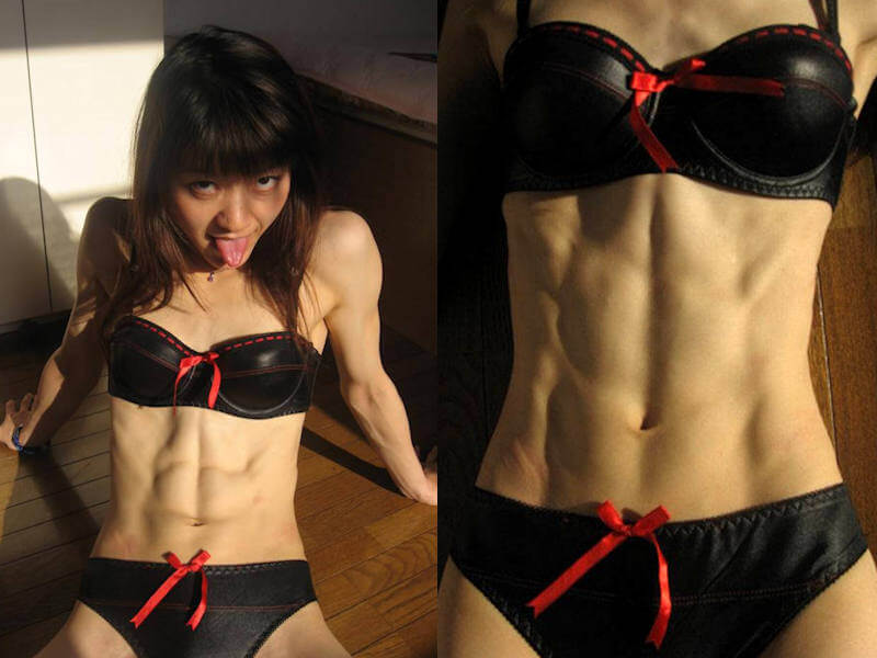 腹筋女子のエロ画像 お腹ムキムキ100連発